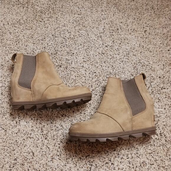 Sorel Joan of Arctic Wedge II Chelsea Boots NL3022-240 Size 7.5 Tan - Picture 9 of 9